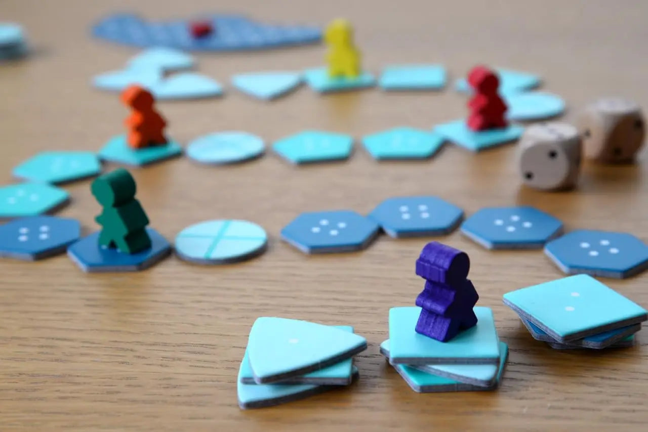 Deep Sea Adventure' Board Game • Scout Card Game For 2-5 Players • Funny  Family  Strategy Board Games